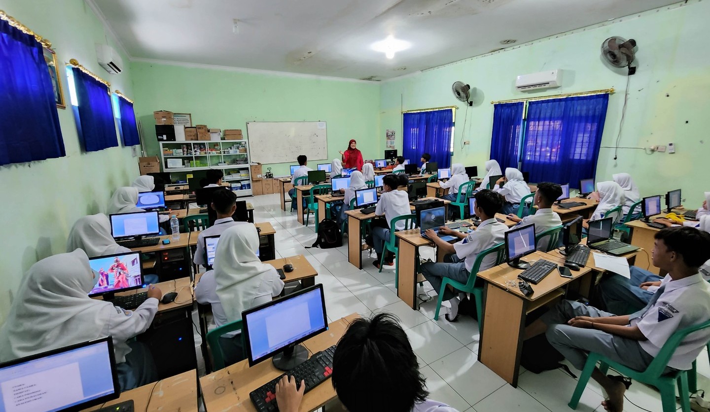 Lab Komputer TKJT